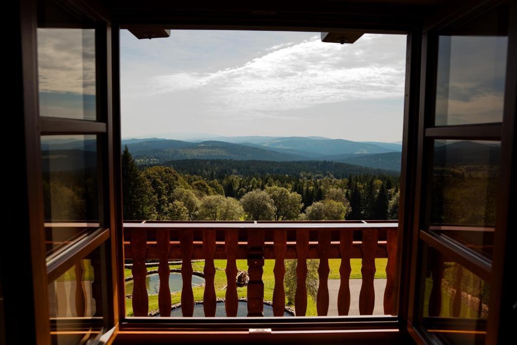 Hotel Alpska Vyhlidka Kvilda Rum bild